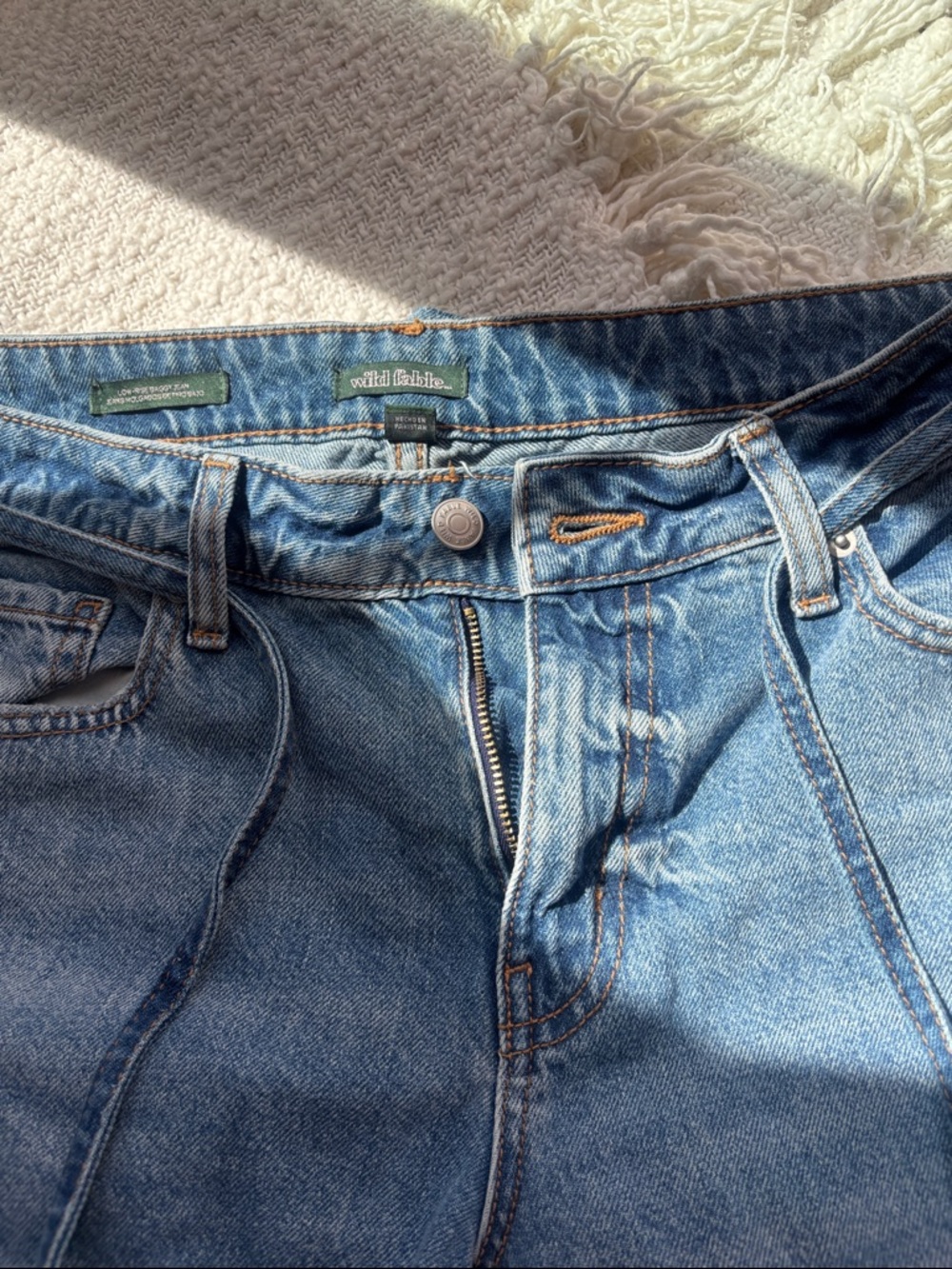 wild fable women’s Light Blue Relaxed Fit Jeans